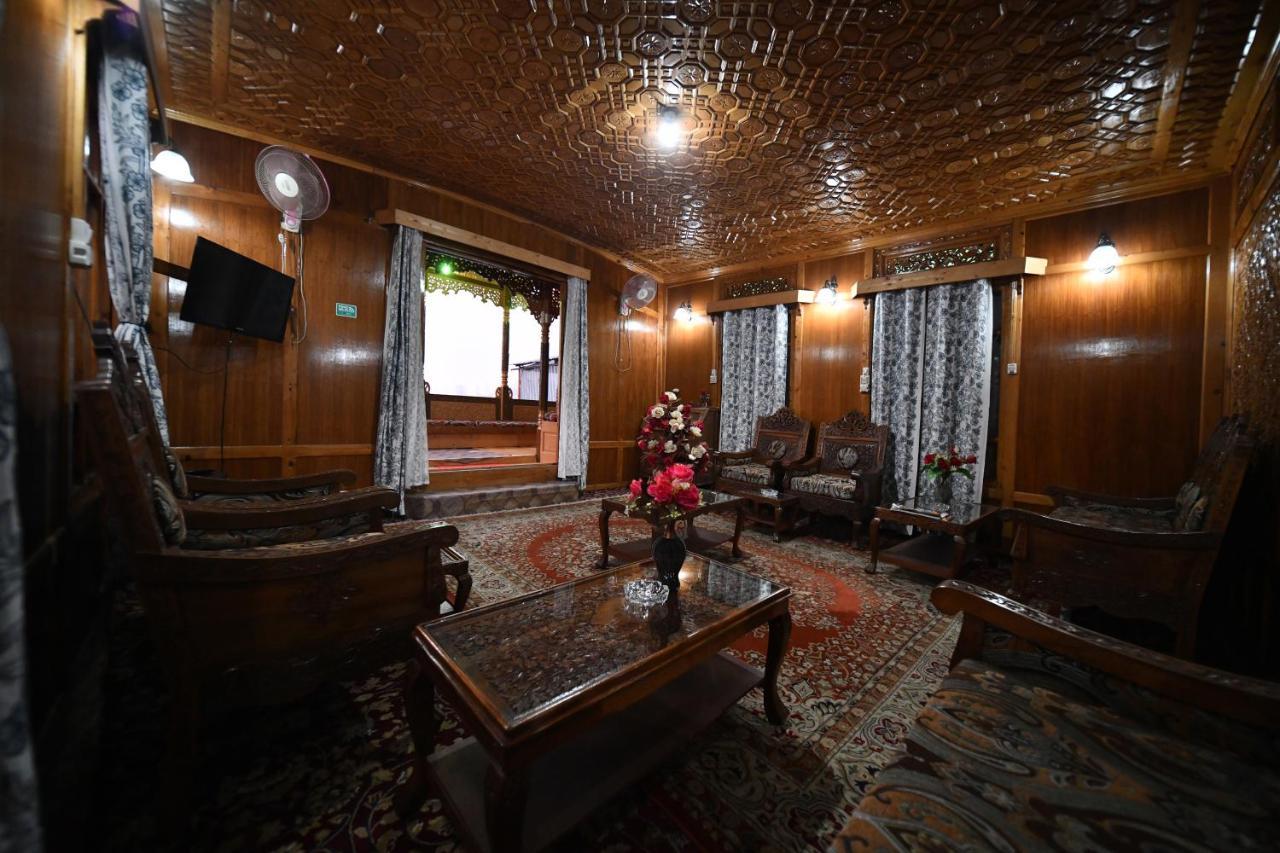 Goona Palace Houseboats Srīnagar Eksteriør billede